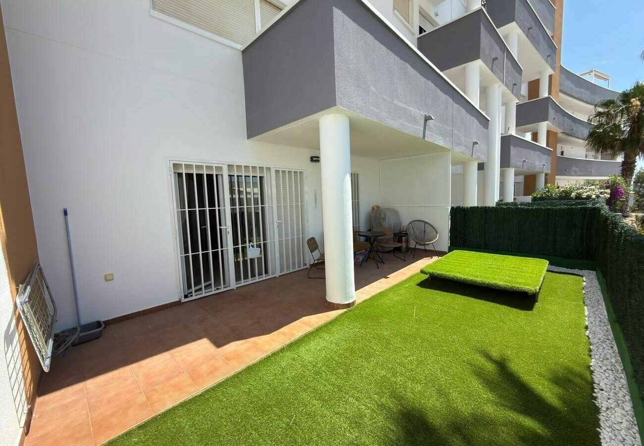 Apartment Of 75 M² In Orihuela Costa, Spain