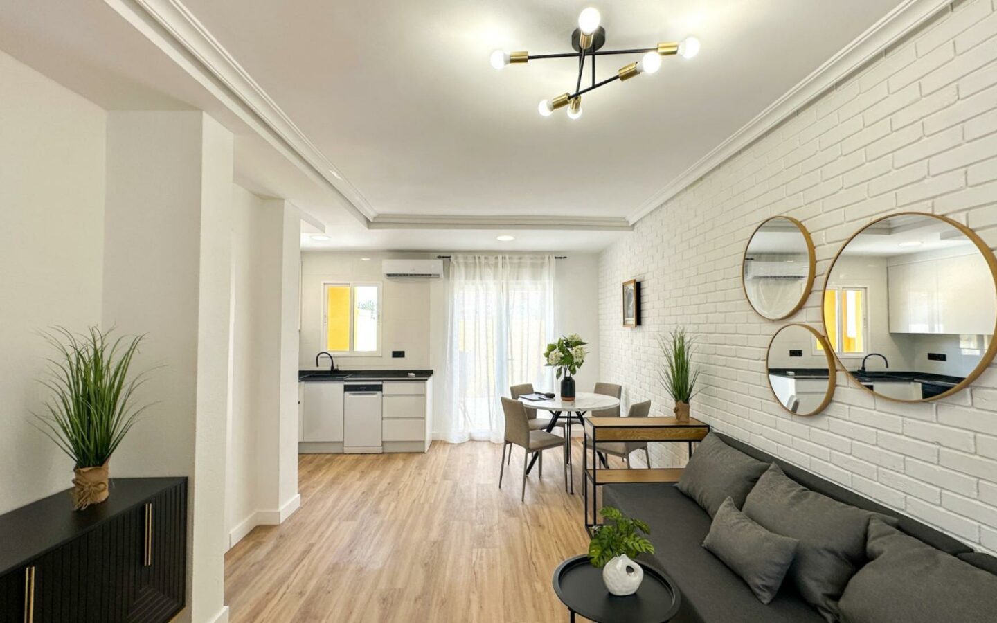 House Of 86 M² In Orihuela Costa, Spain