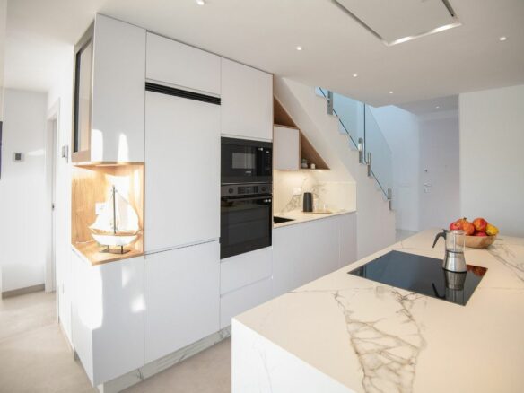 Villa Of 100 M² In Santiago De La Ribera, Spain