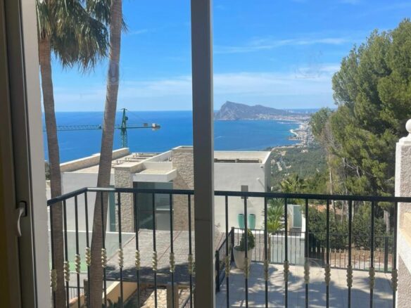 Villa Of 236 M² With Sea View In Altea, Spain