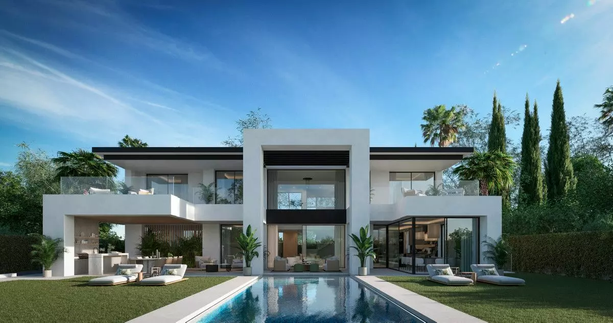 Villa Of 582 M² In Estepona, Spain