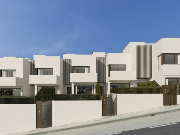 House Of 266 M² With Sea Views In Rincón De La Victoria, Spain