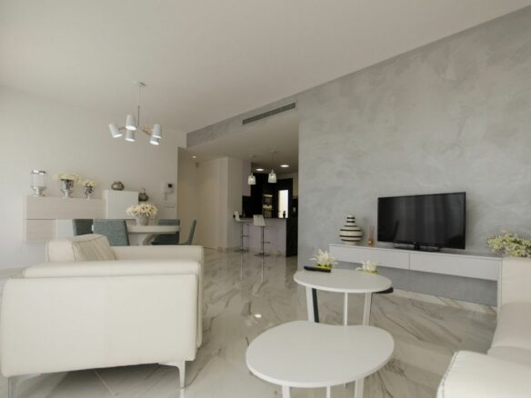 Villa Of 135 M² In San Miguel De Salinas