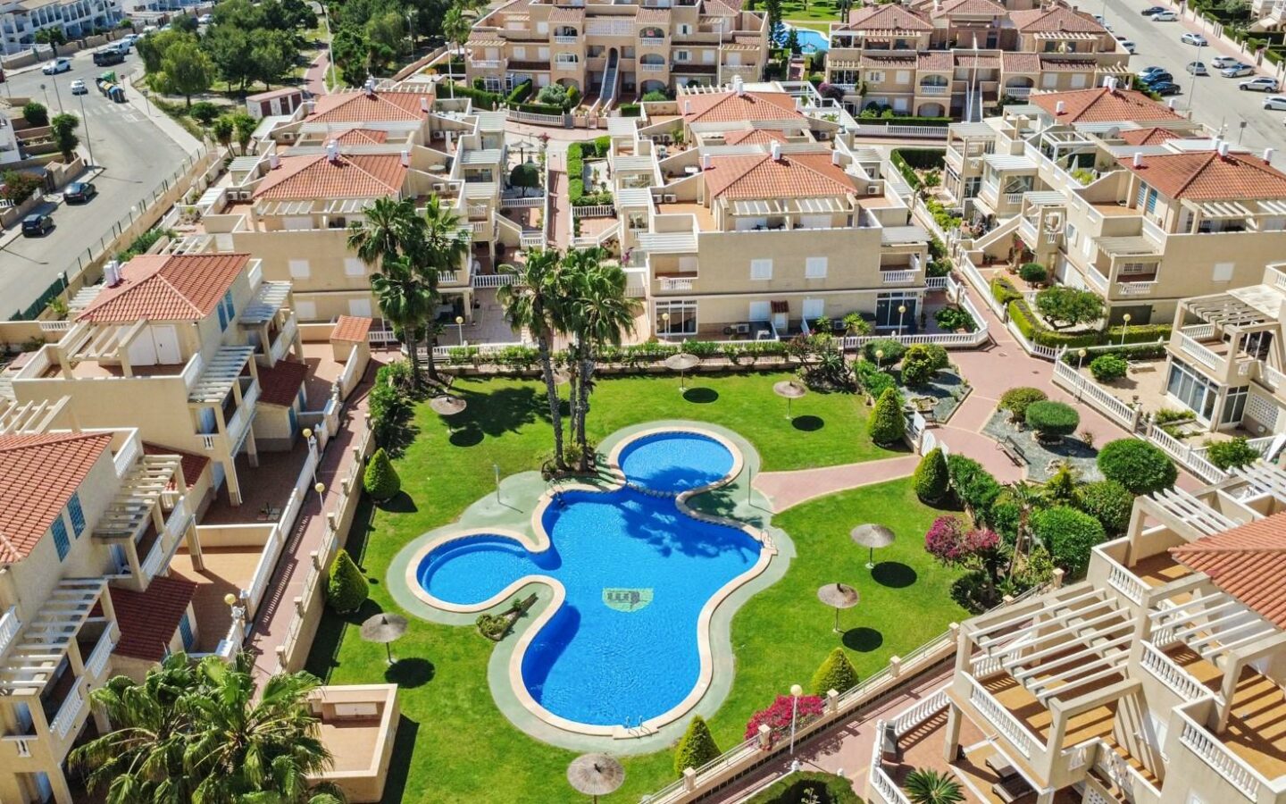 Apartment Of 102 M² In Orihuela Costa, Spain