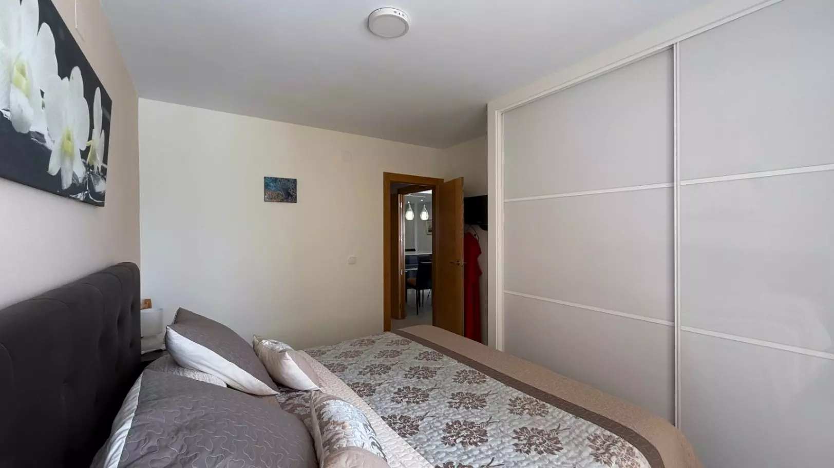 Apartment Of 86 M² In Torrevieja, Spain