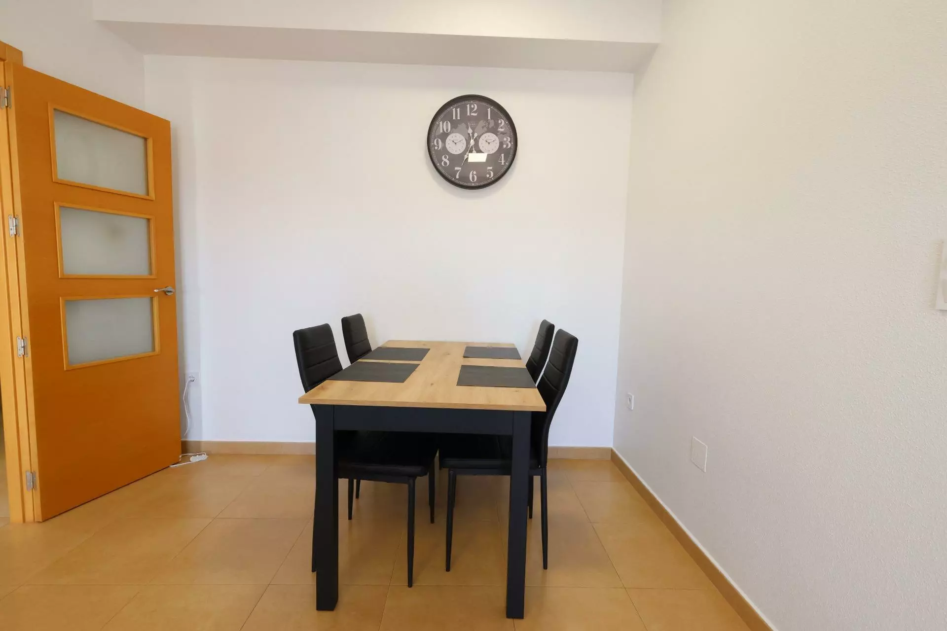 Apartment Of 68 M² With Mediter Real Estate In Orihuela Costa