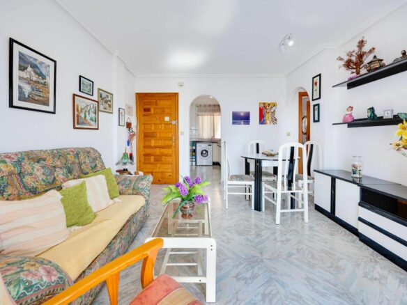 Apartment Of 70 M² In Torrevieja, Spain