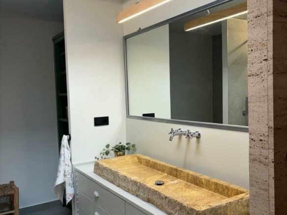 1-bedroom Flat In Marbella, Spain (135 M²)