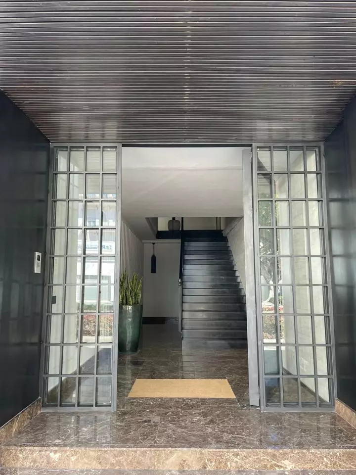 1-bedroom Flat In Marbella, Spain (135 M²)