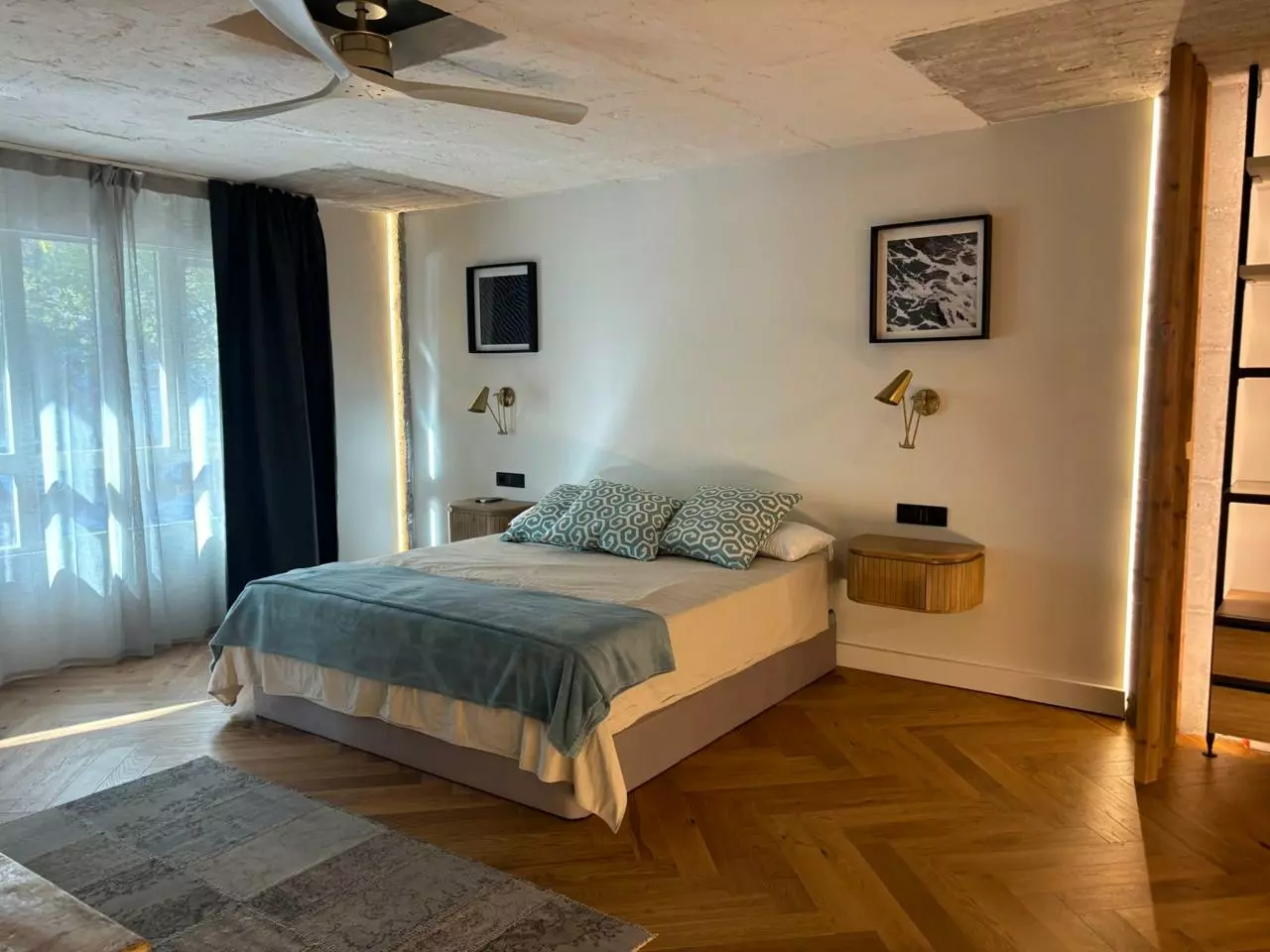 1-bedroom Flat In Marbella, Spain (135 M²)