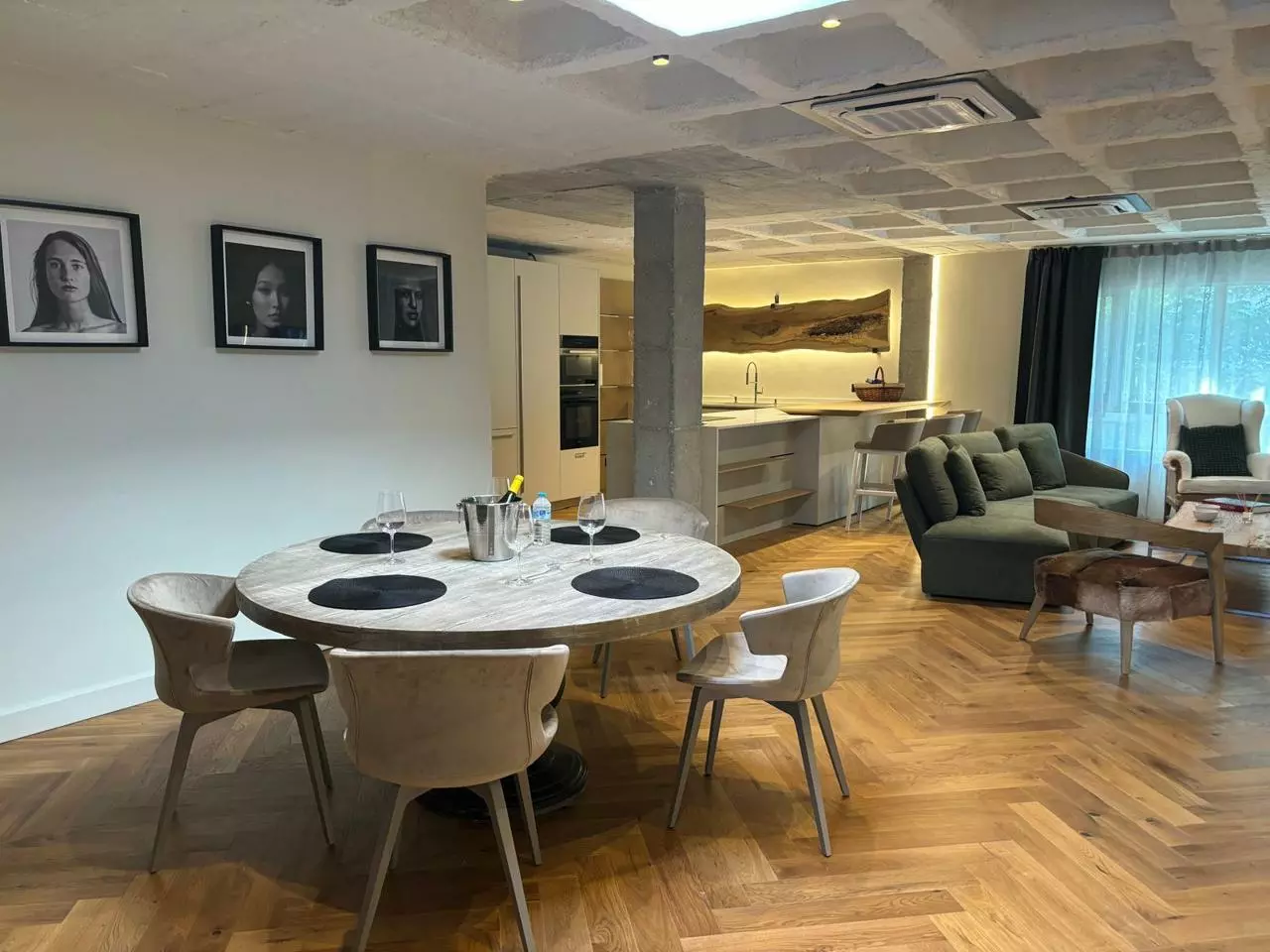 1-bedroom Flat In Marbella, Spain (135 M²)