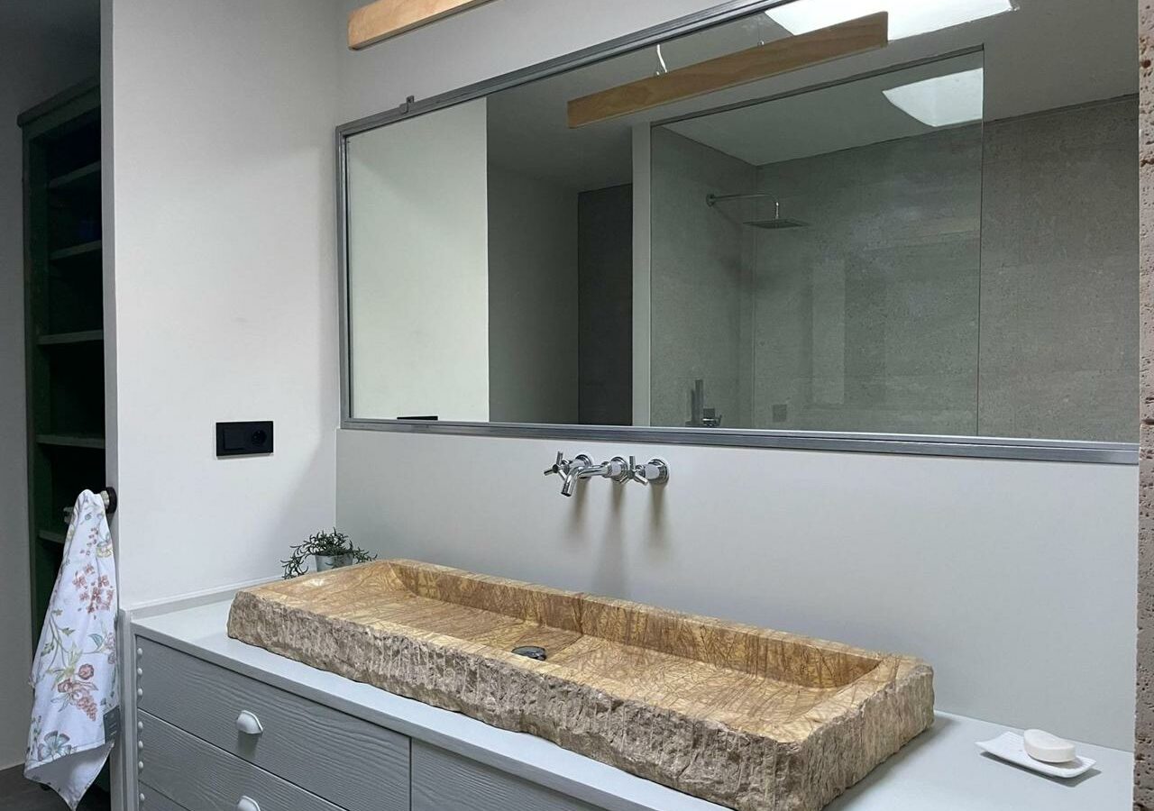 1-bedroom Flat In Marbella, Spain (135 M²)