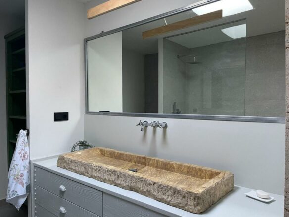 1-bedroom Flat In Marbella, Spain (135 M²)