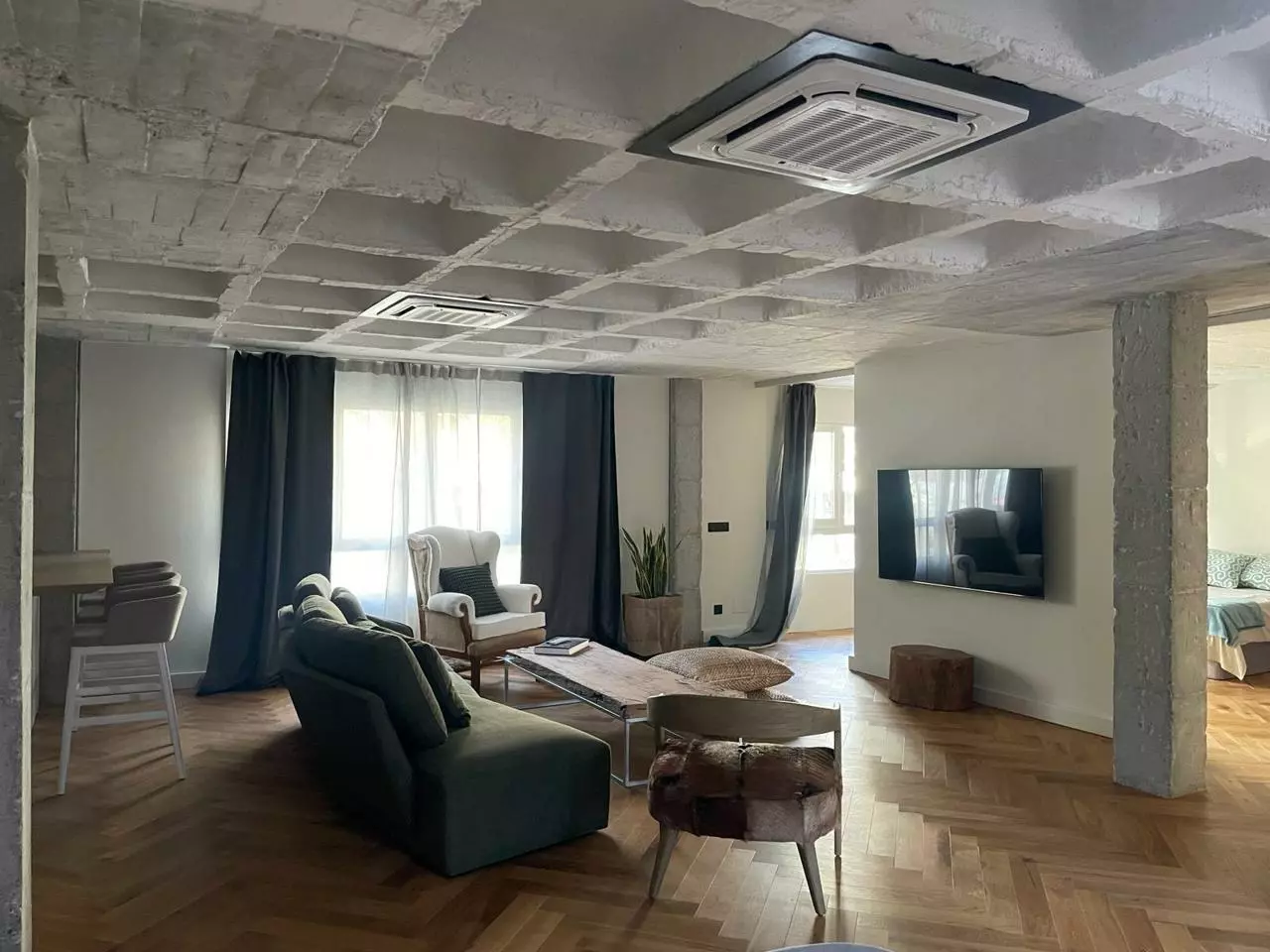 1-bedroom Flat In Marbella, Spain (135 M²)