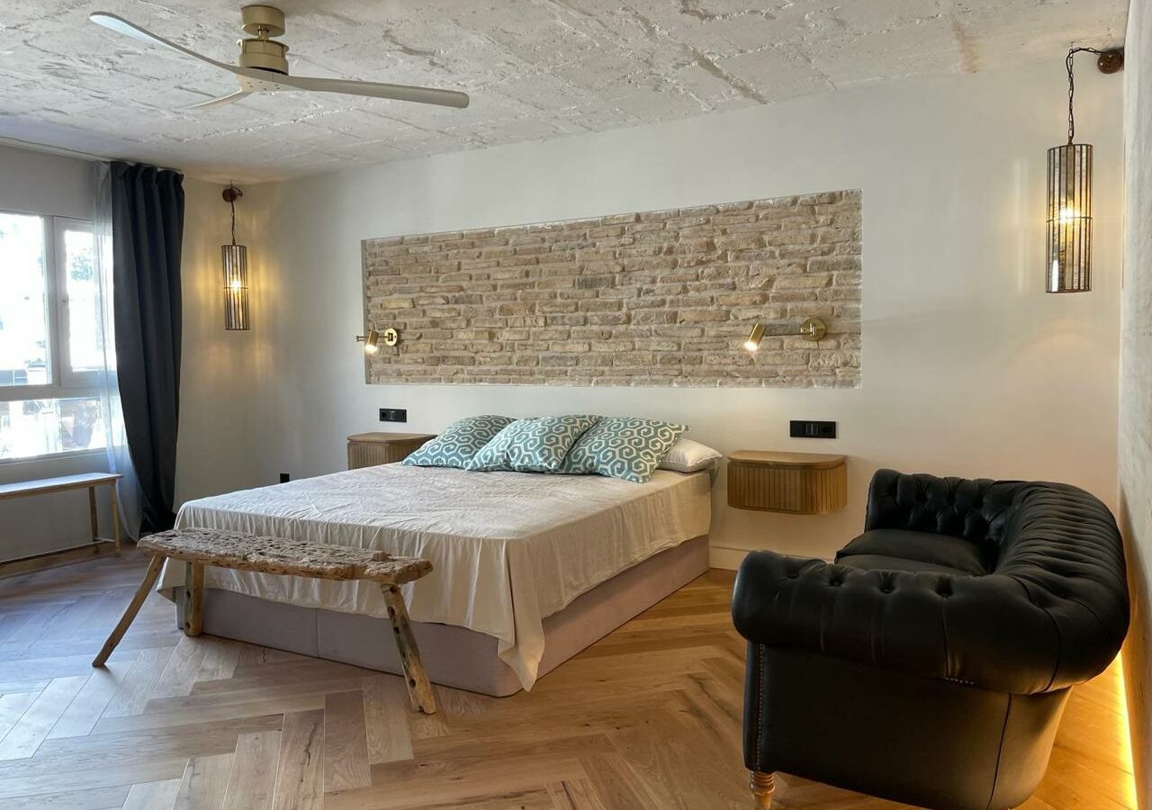 1-bedroom Flat In Marbella, Spain (140 M²)