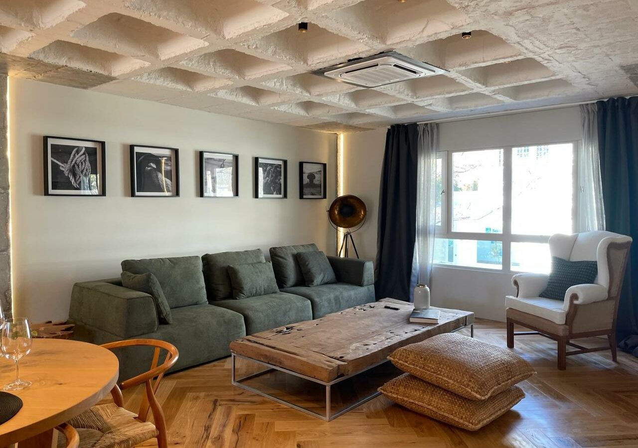 1-bedroom Flat In Marbella, Spain (140 M²)