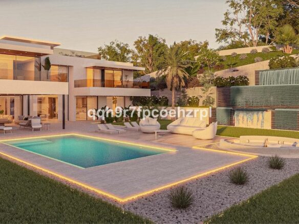 Villa Of 680 M² In Elviria, Spain