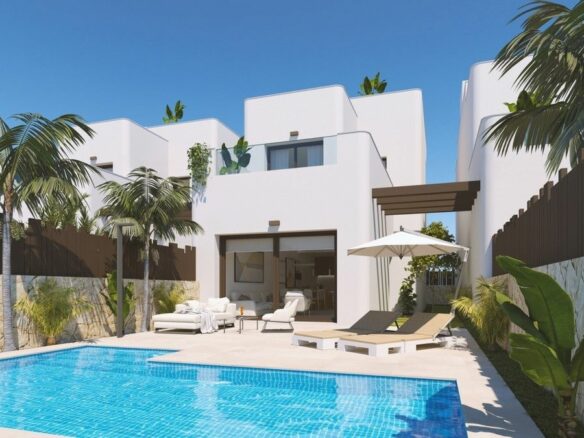 Villa Of 132 M² With Sea Views In Pilar De La Horadada