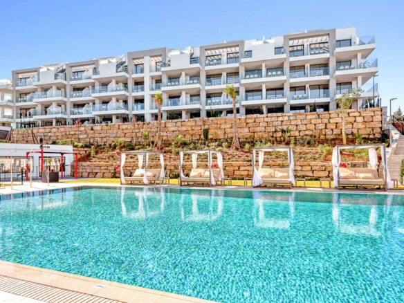 Apartment Of 83 M² With Sea Views In Mijas, Spain