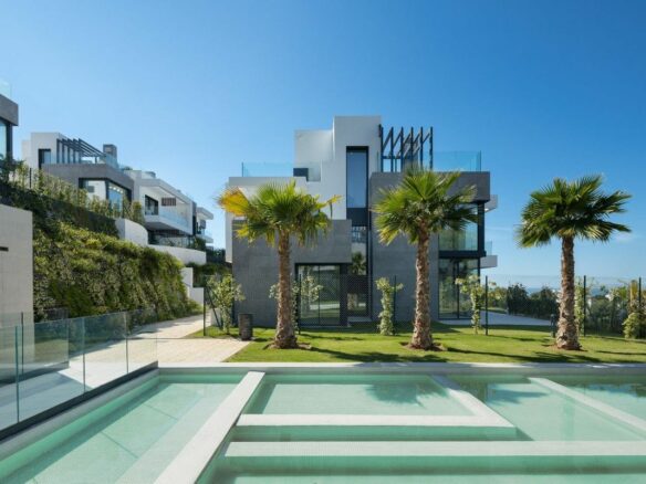 House Of 281 M² In Marbella, Spain