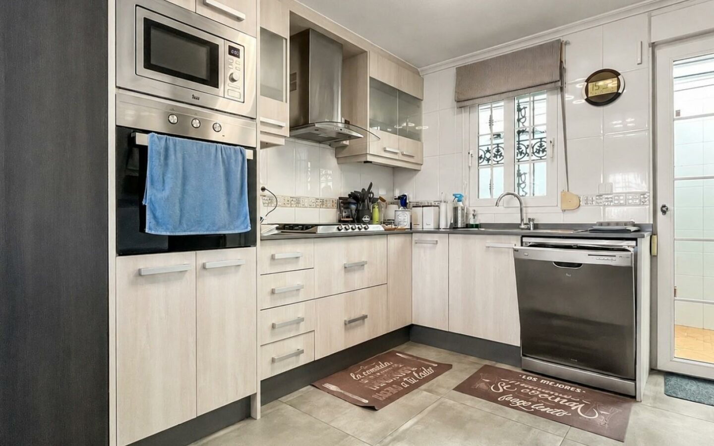 3-bedroom Villa In Orihuela Costa, Spain (140 M²)