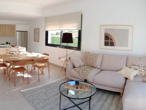 Villa Of 136 M² With Features In Calasparra, Spain