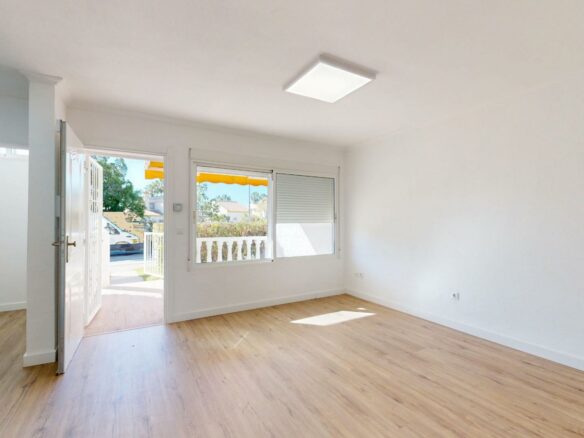 2-bedroom Bungalow In Orihuela Costa, Spain (88 M²)
