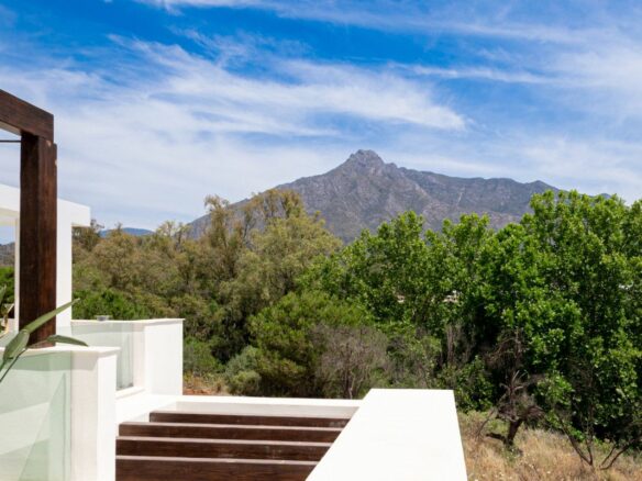 Apartment Of 307 M² In Marbella, Spain
