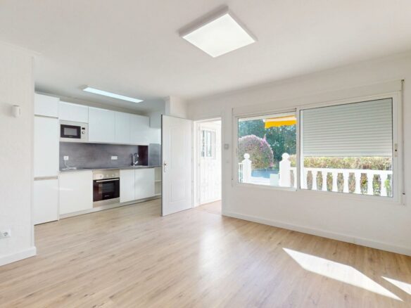 2-bedroom Bungalow In Orihuela Costa, Spain (88 M²)