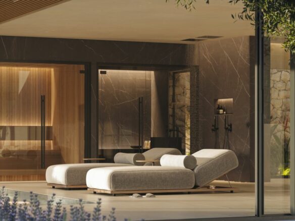 Villa Of 981 M² In Marbella, Spain