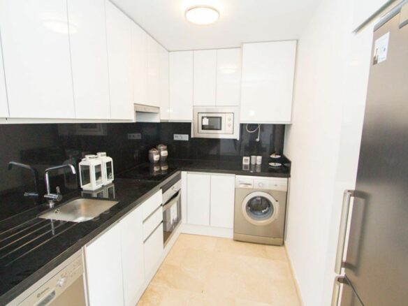 2-bedroom Apartment In Orihuela Costa, Spain (65 M²)