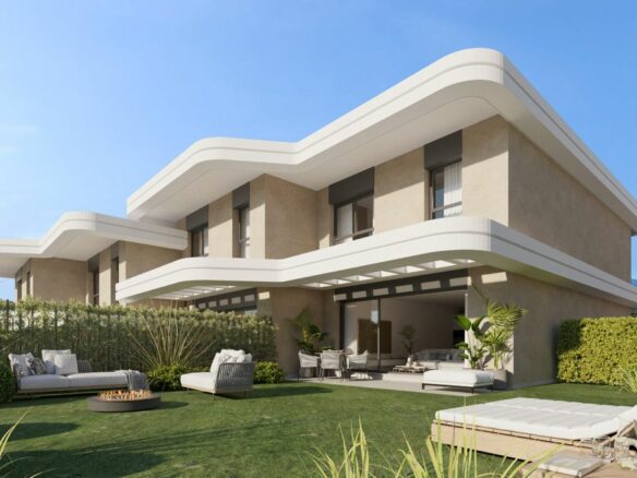Apartment Of 94 M² In Estepona, Spain