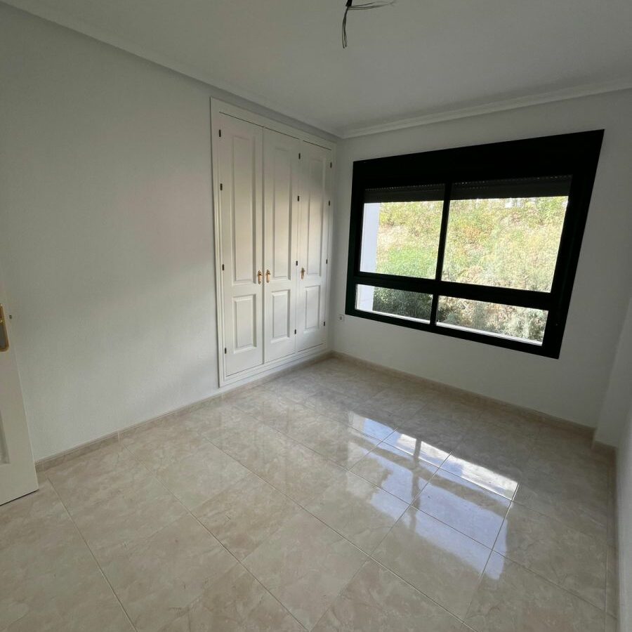 Apartment Of 110 M² In Orihuela Costa, Spain