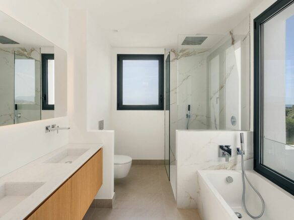 3-bedroom Villa In Casares, Spain (226 M²)