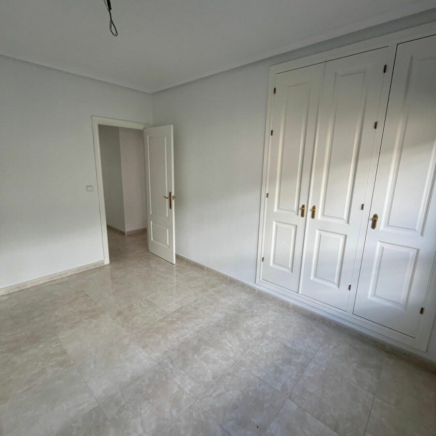 Apartment Of 110 M² In Orihuela Costa, Spain