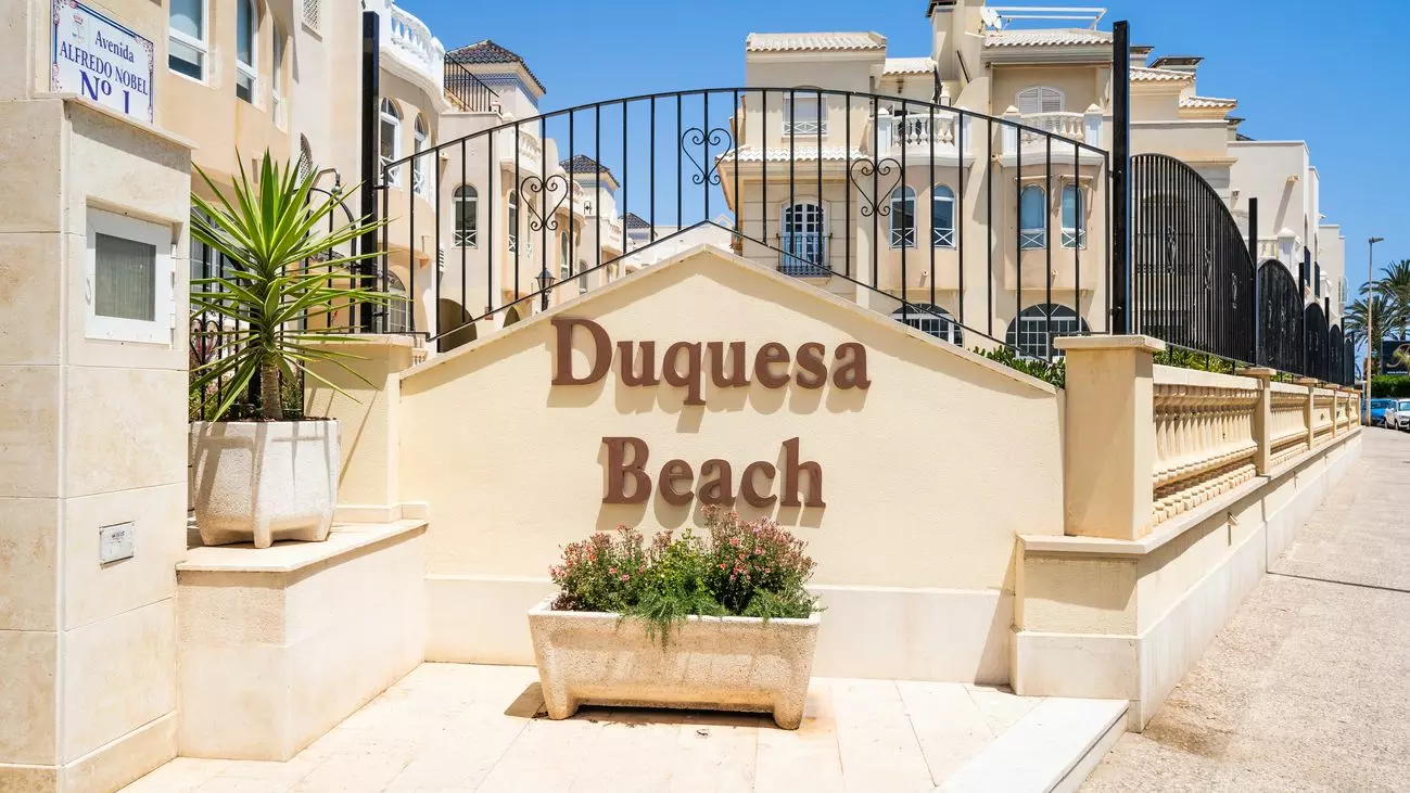 Apartment Of 72 M² In Torrevieja, Spain