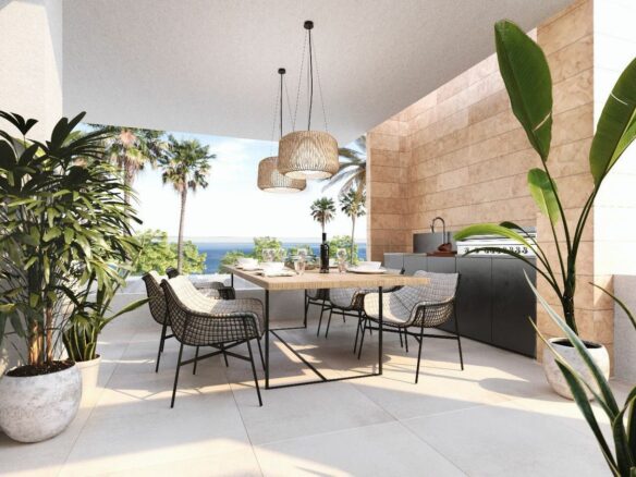 Apartment Of 136 M² With Sea Views In Estepona, Spain