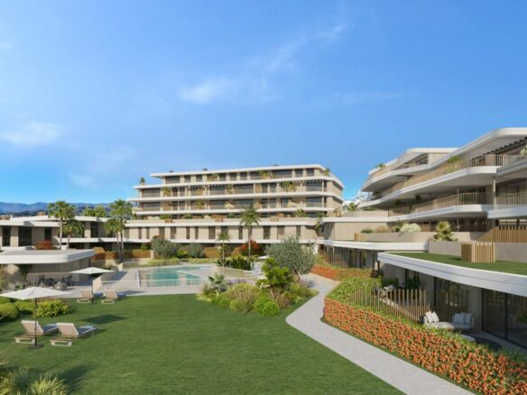 Apartment Of 94 M² In Estepona, Spain