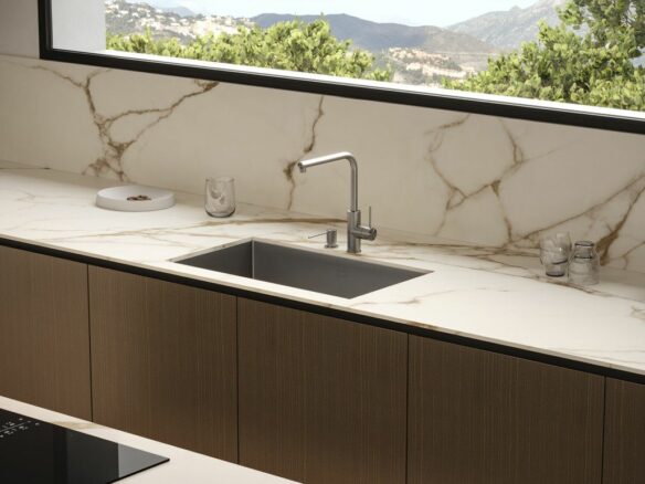 Apartment Of 216 M² In Benahavis, Spain