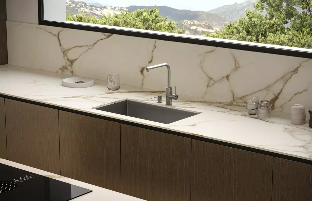 Apartment Of 216 M² In Benahavis, Spain