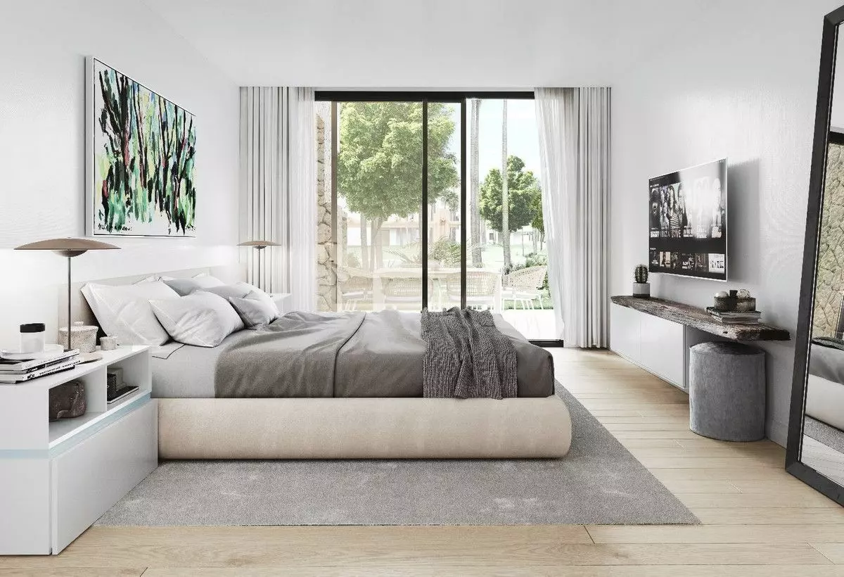 Apartment Of 136 M² With Sea Views In Estepona, Spain