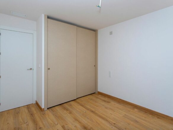 3-bedroom Apartment In Hondon De Las Nieves, Spain (101 M²)