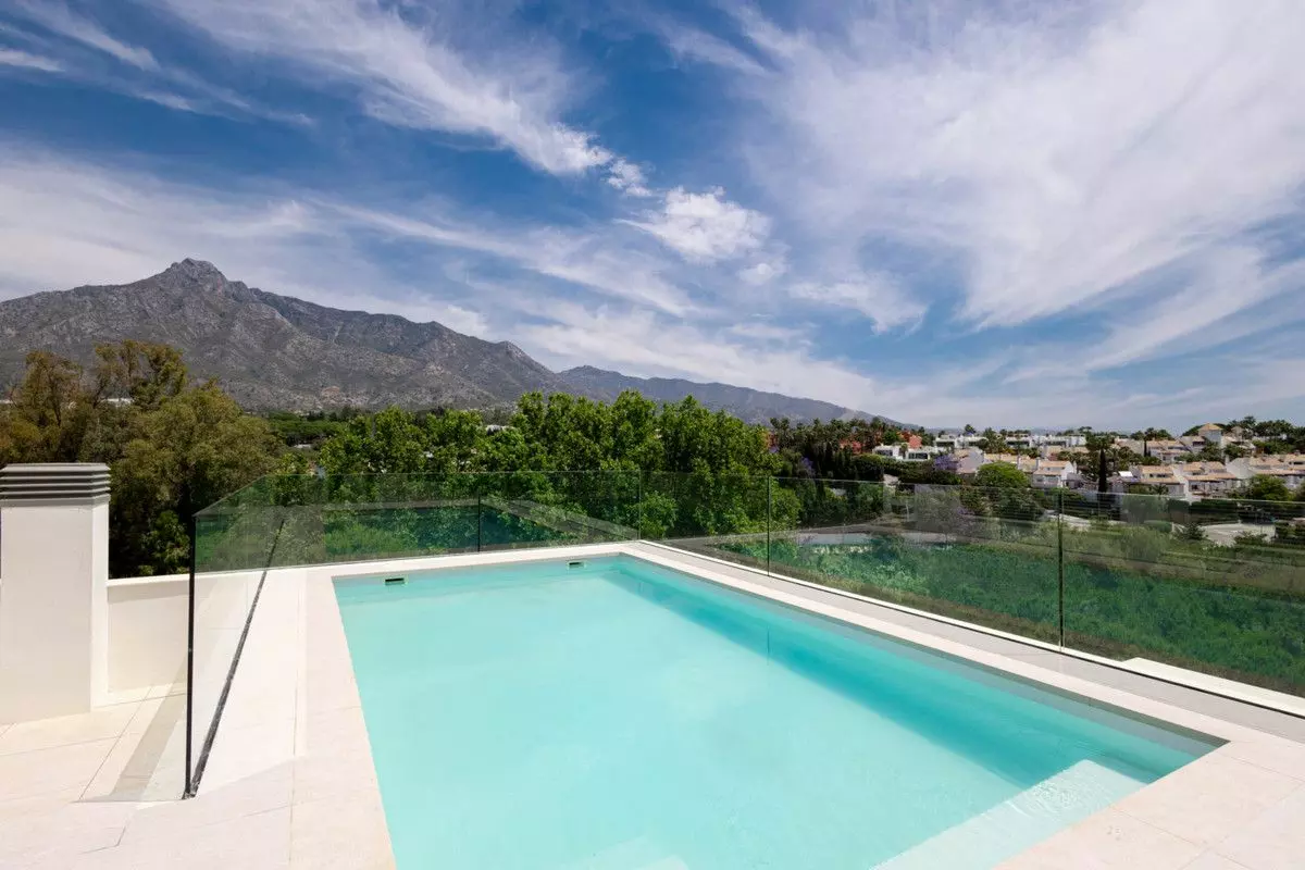 Apartment Of 307 M² In Marbella, Spain
