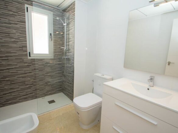 2-bedroom Apartment In Orihuela Costa, Spain (65 M²)