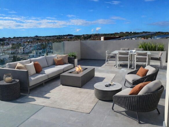 3-bedroom Villa In Orihuela Costa, Spain (185 M²)