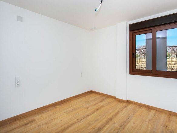 3-bedroom Apartment In Hondon De Las Nieves, Spain (101 M²)