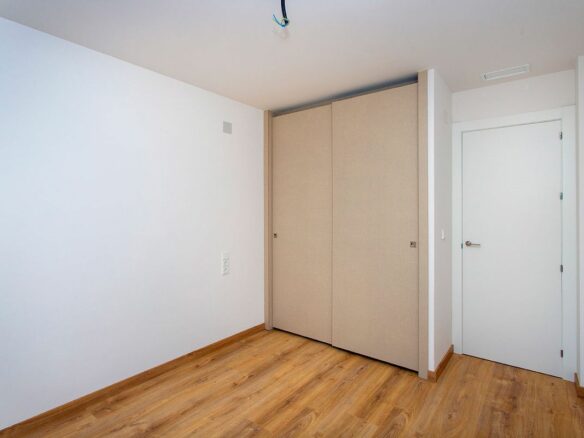 3-bedroom Apartment In Hondon De Las Nieves, Spain (101 M²)