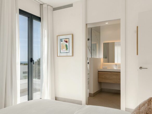 3-bedroom Villa In Casares, Spain (226 M²)