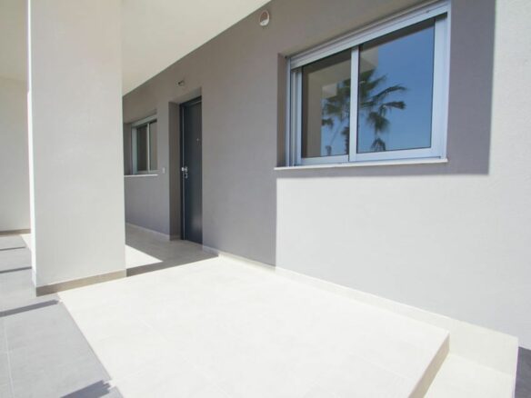 2-bedroom Apartment In Orihuela Costa, Spain (65 M²)
