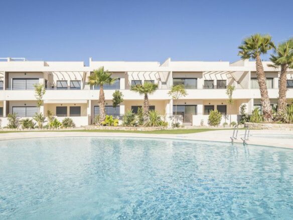 Apartment Of 103 M² In Torrevieja, Spain